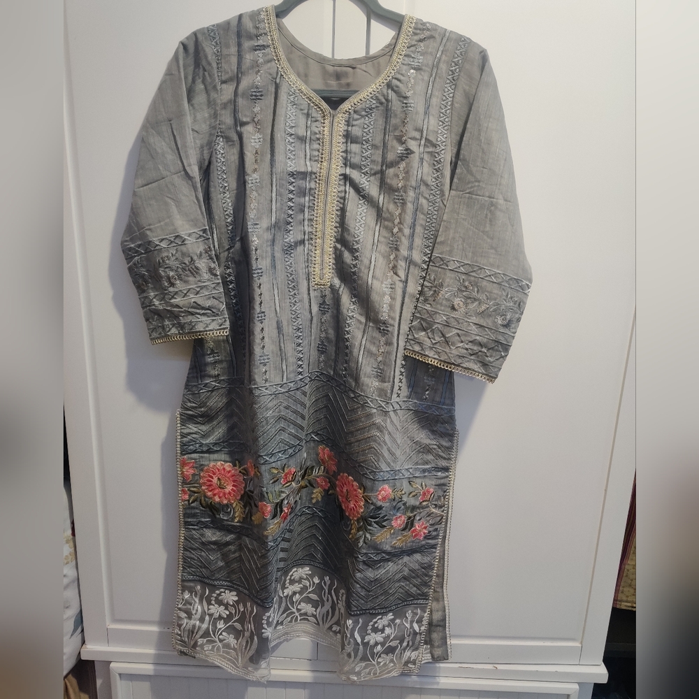 Brand new kameez shalwar